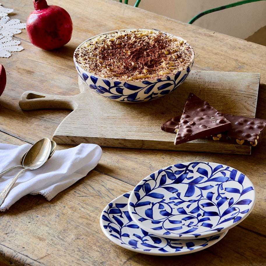 Piatto laterale con pergamena blu navy