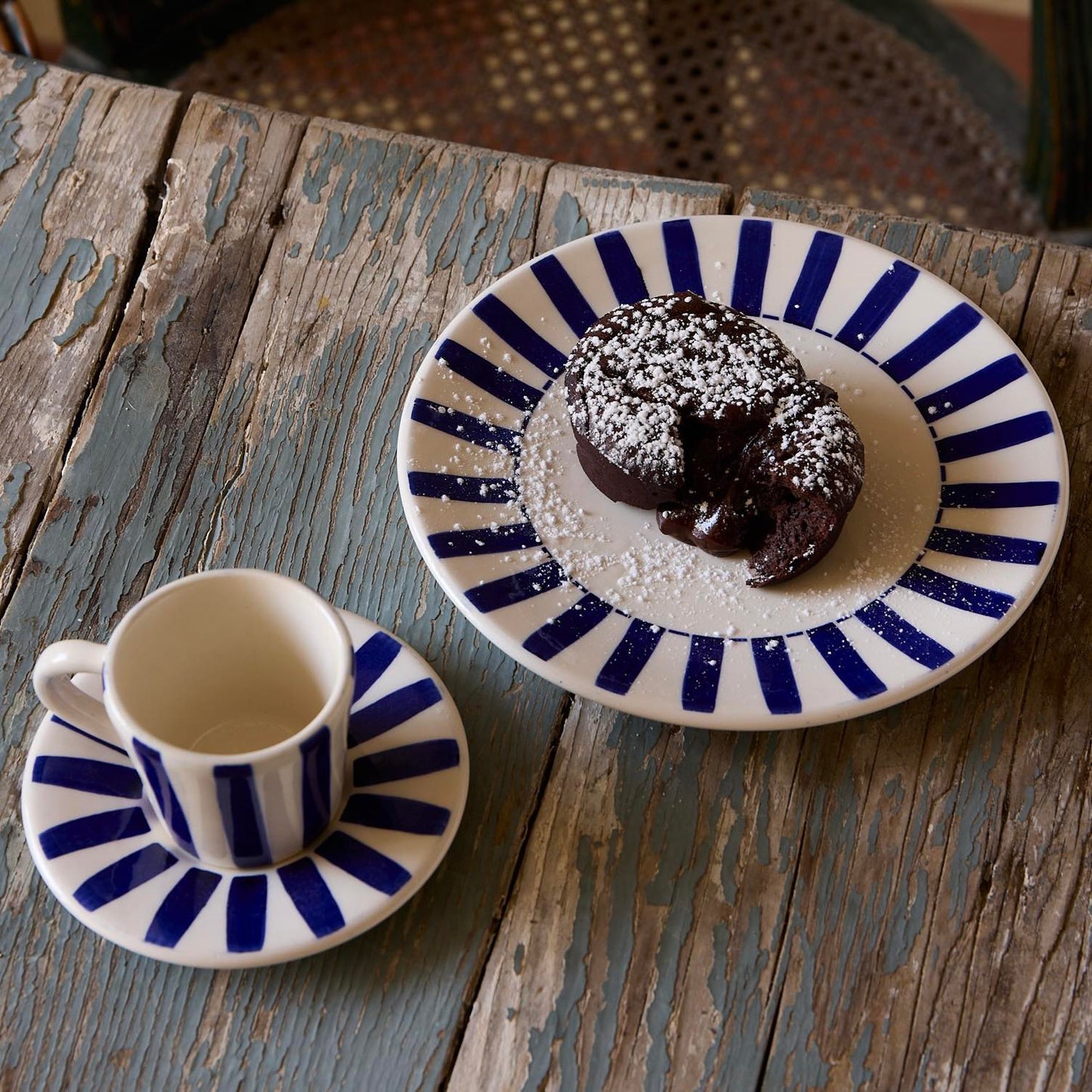 Piatto laterale a righe blu navy