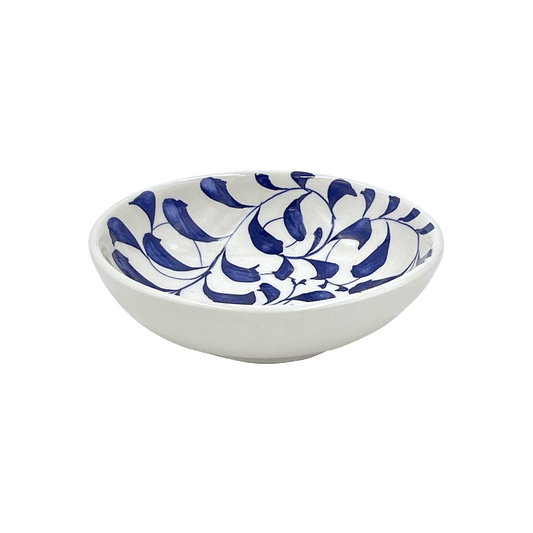 Ciotola di arachidi con pergamena blu navy
